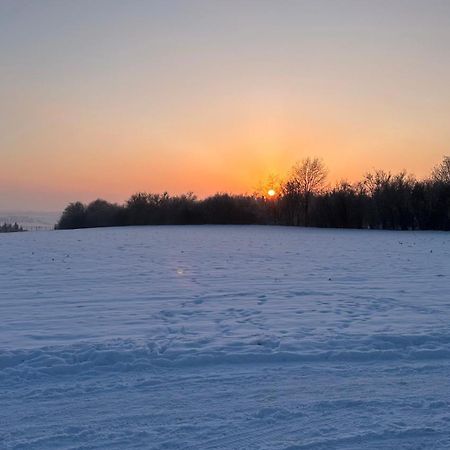 Kleine Auszeit Mit Aussicht Velbert Toenisheide Apartment Екстериор снимка