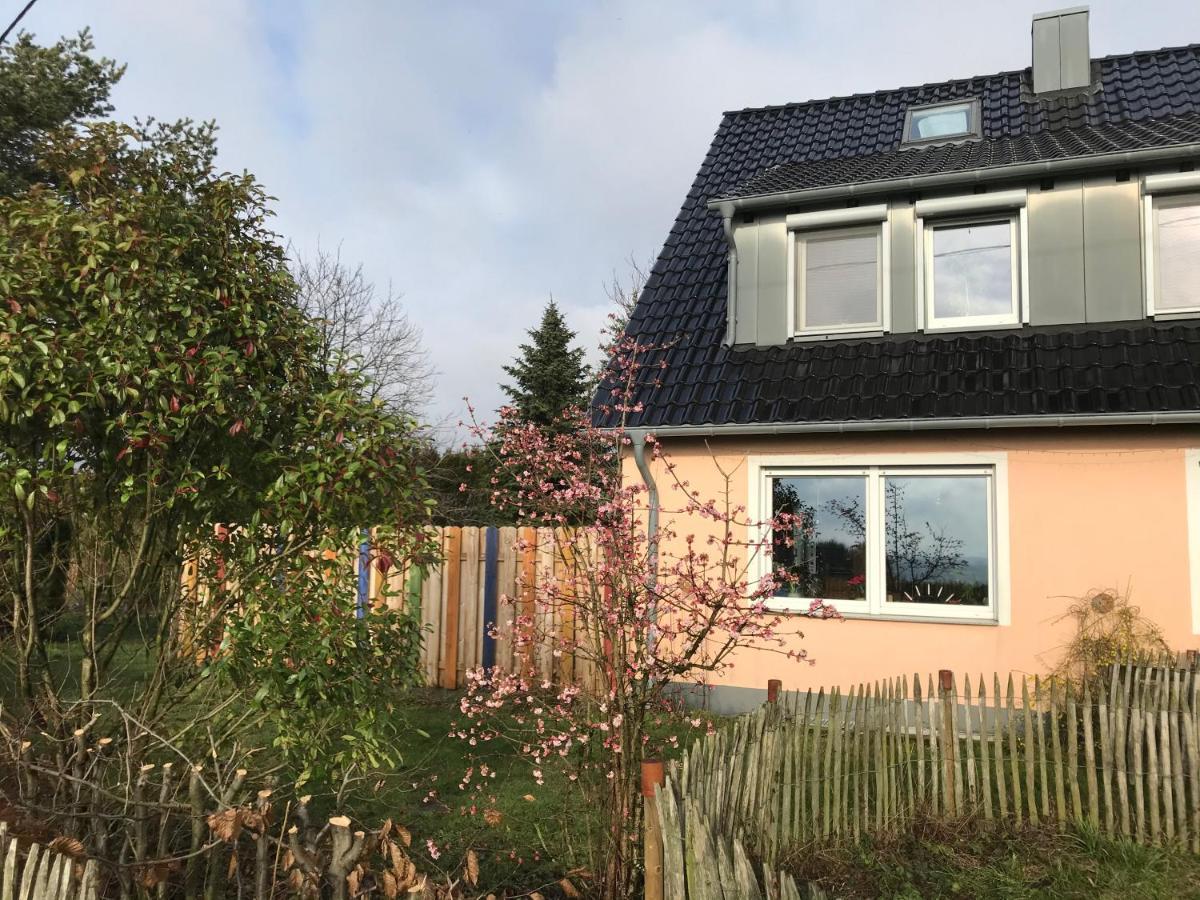 Kleine Auszeit Mit Aussicht Velbert Toenisheide Apartment Екстериор снимка
